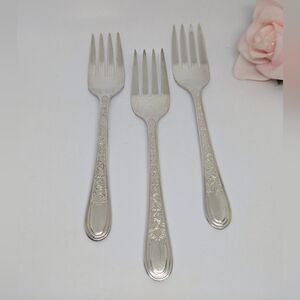 1930's Wallace Fortune 3 Silver Plate Dessert Salad Forks Floral Vintage As Is